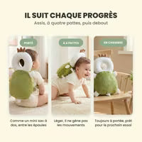 Il suit chaque progres : porte, a quatre pattes, en chambre