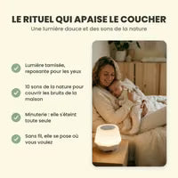 Le rituel qui apaise le coucher, une lumière douce et des sons de la nature
